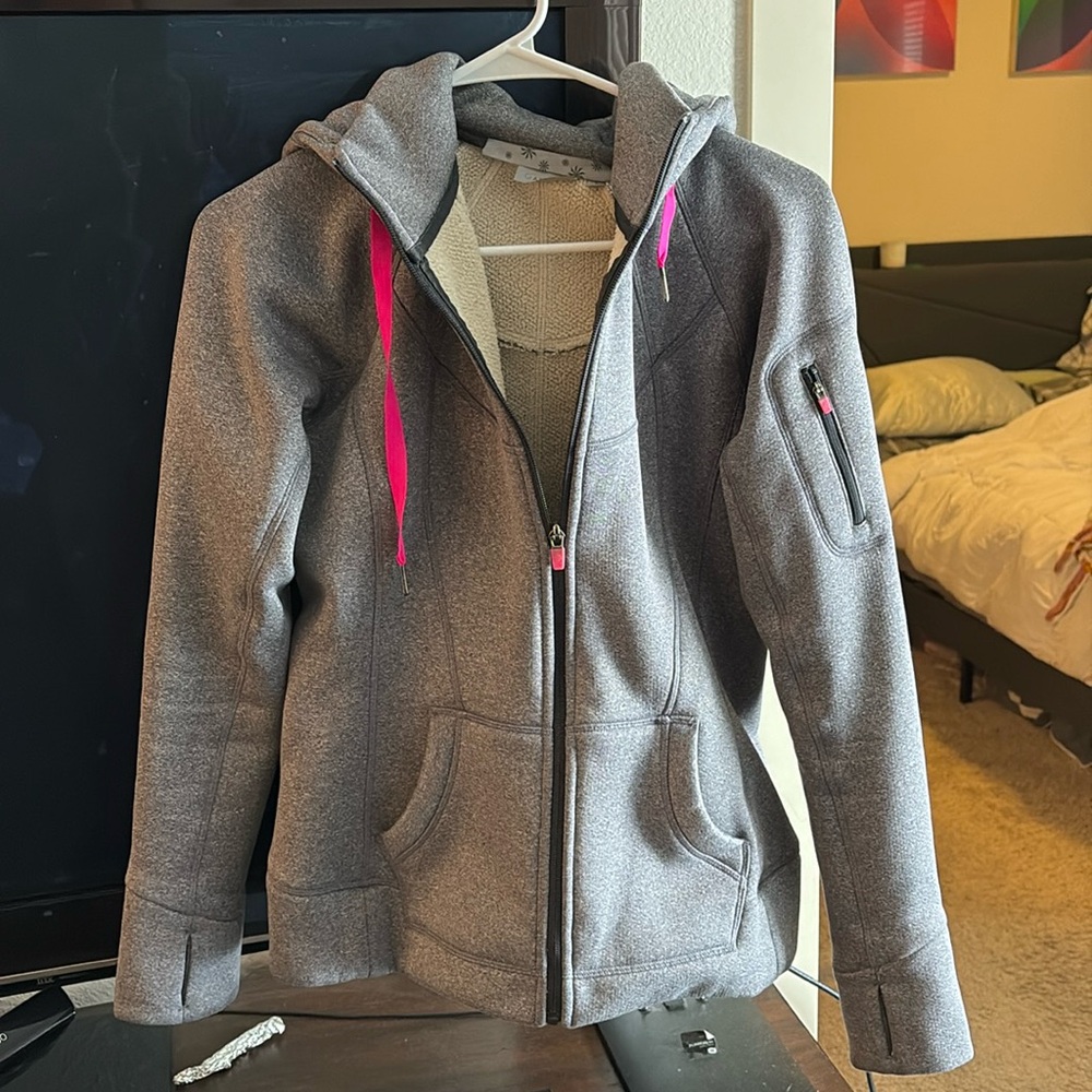 Athleta zip up 💕